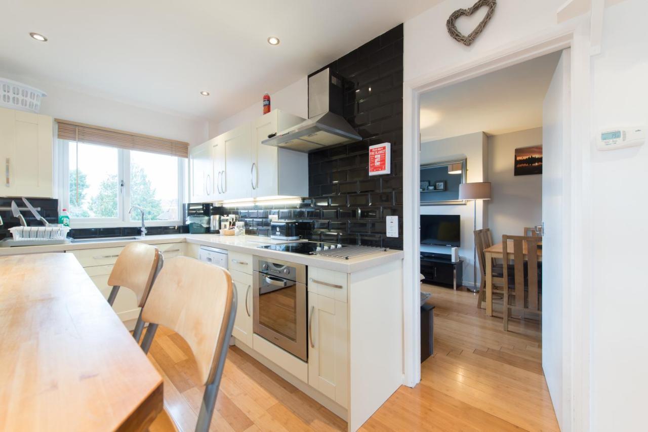 Chesterton Court Apartment Глостер Екстер'єр фото